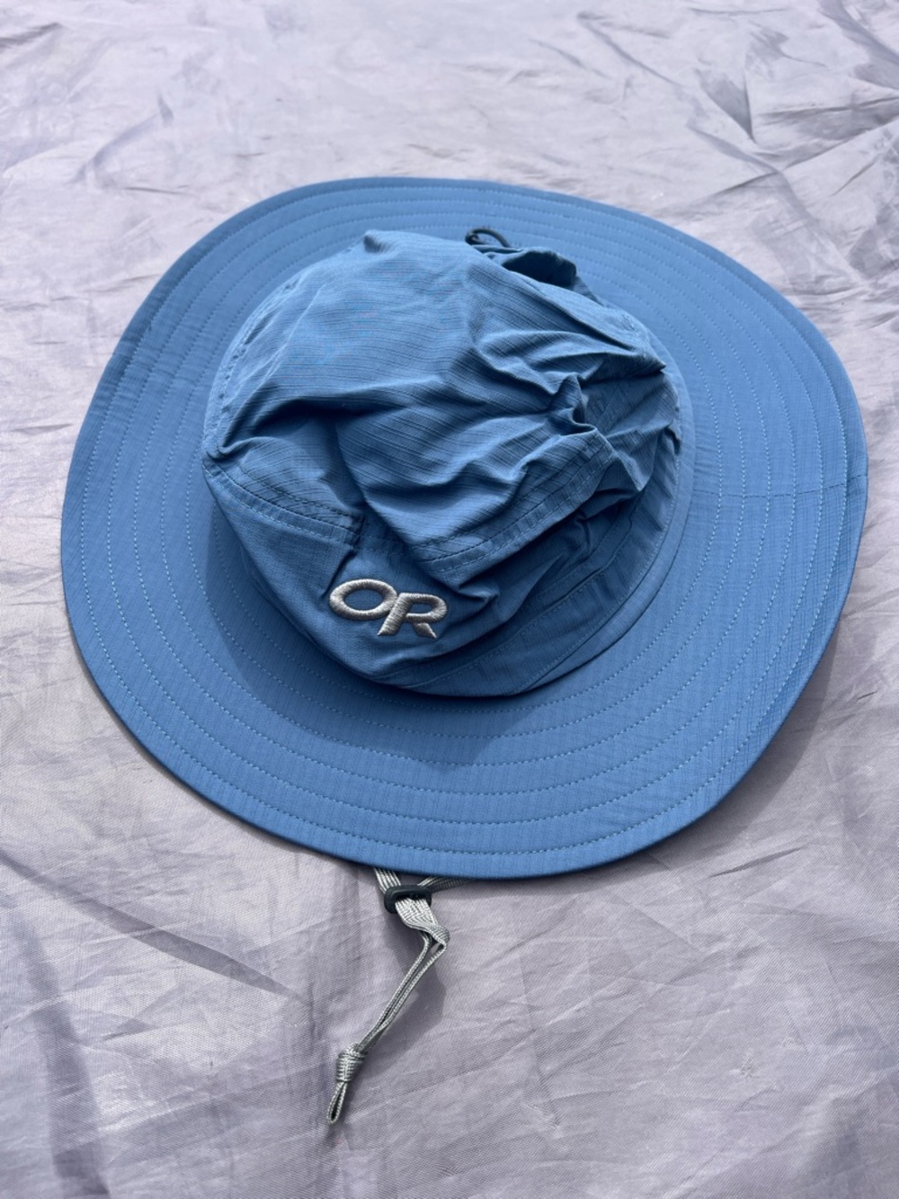 Outdoor Research Light Blue Wide-Brim Sun Hat with Chin Cord
